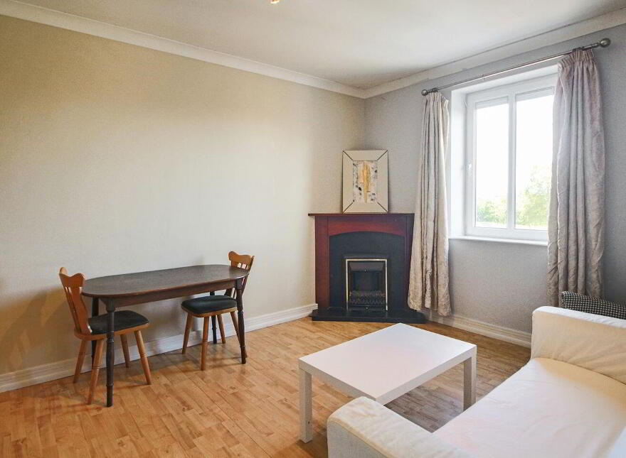 11 Riverview, Landmark Court, Carrick-On-Shannon, N41XE17