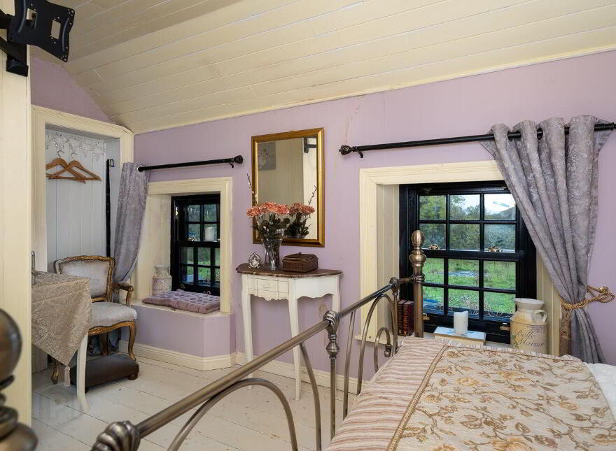 Breanross House, Dromod Road, Mohill, N41X0P1