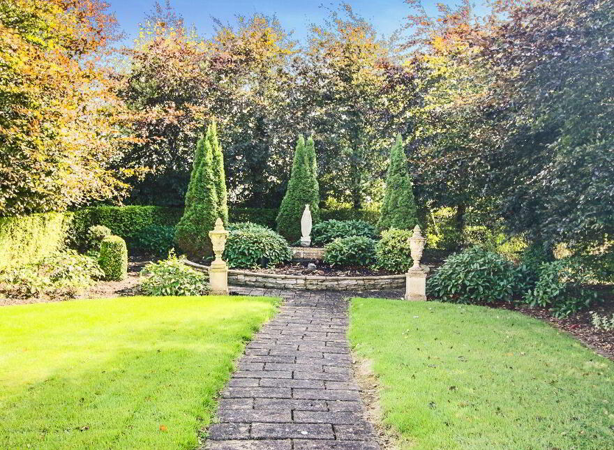 Newtowngore, Newtowngore, N41AH74