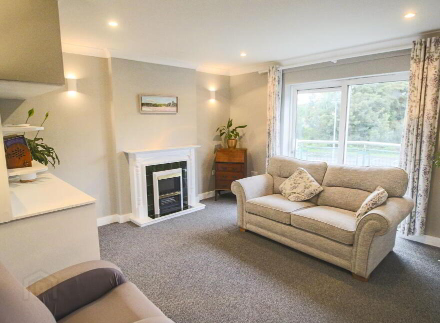 13 Boderg, Shannon Court, Carrick-On-Shannon, N41AH75