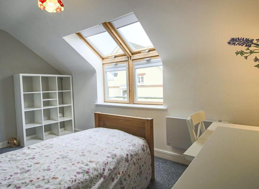 13 Boderg, Shannon Court, Carrick-On-Shannon, N41AH75