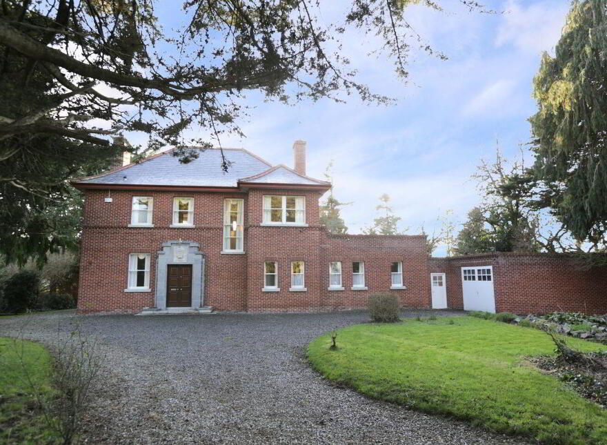 Hillview, Dublin Road, Drogheda, A92R6D0