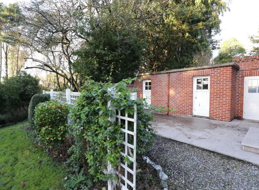 Hillview, Dublin Road, Drogheda, A92R6D0