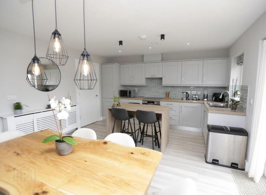 43 The Drive, Bryanstown Wood, Drogheda, A92KDF1