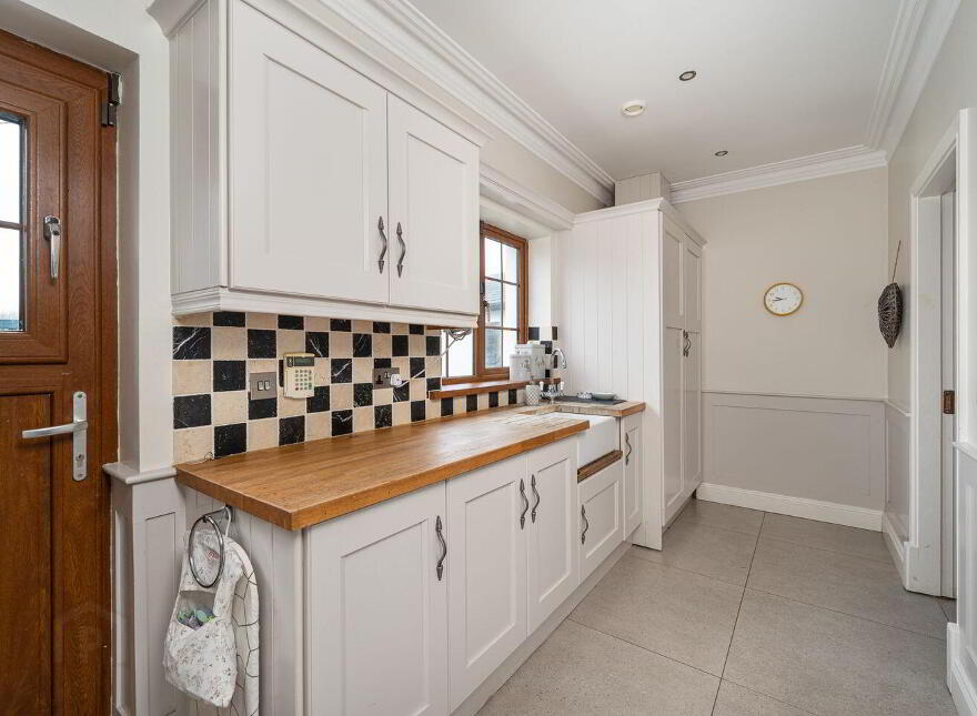 8 Millbrook, Killeigh, R35YX85