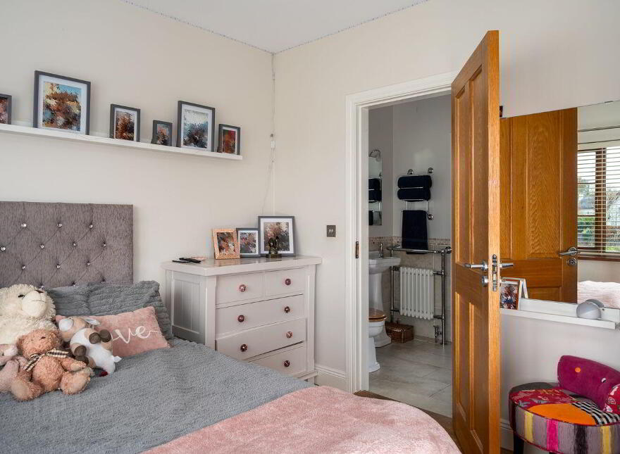 8 Millbrook, Killeigh, R35YX85