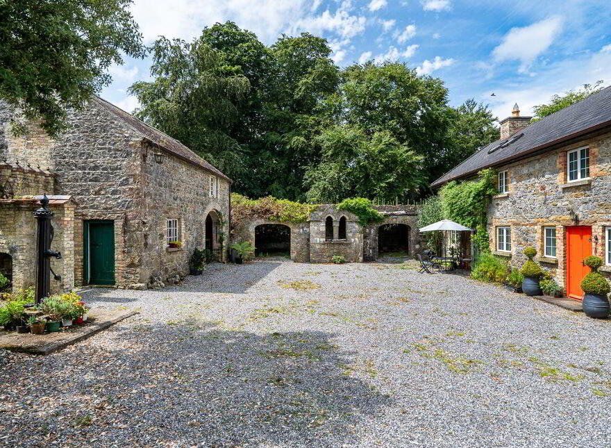 Ross House, Screggan, Screggan, R35P959
