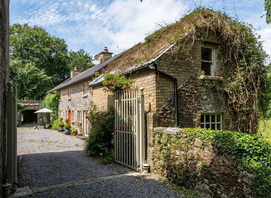 Ross House, Screggan, Screggan, R35P959