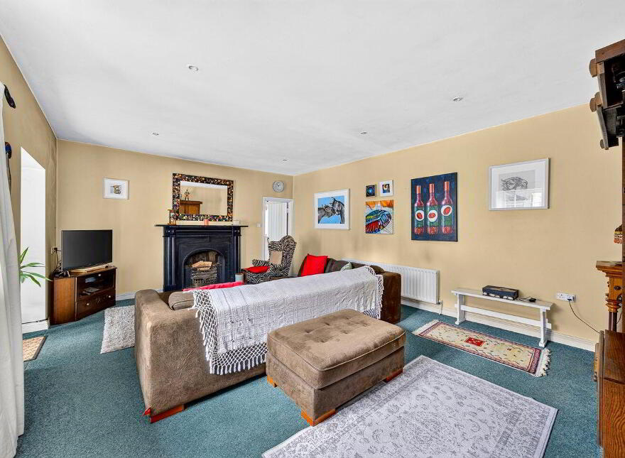 Ross House, Screggan, Screggan, R35P959