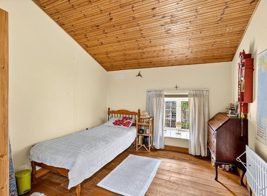Ross House, Screggan, Screggan, R35P959