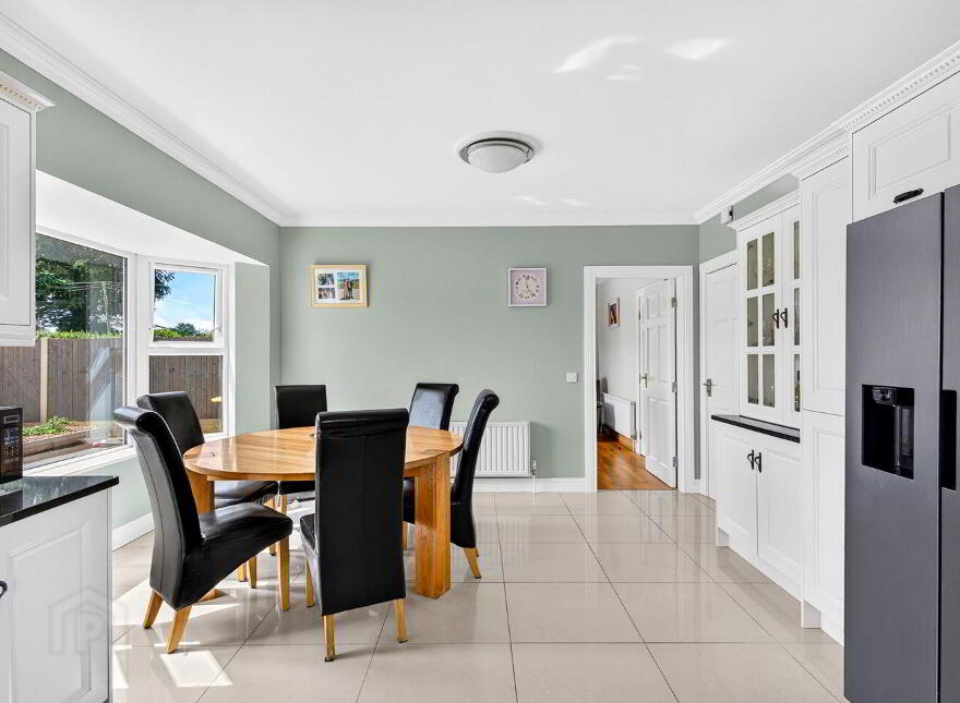 Lisdermot, Ferbane, R42EA30