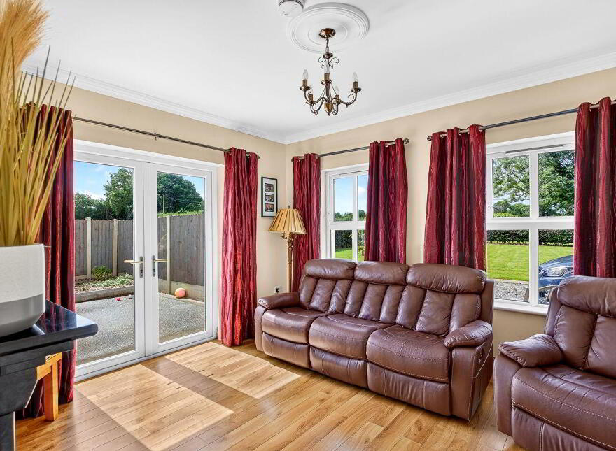 Lisdermot, Ferbane, R42EA30
