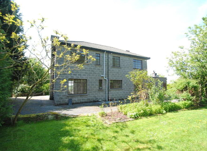Laburnum House, Air Hill, Roscrea, E53WC94