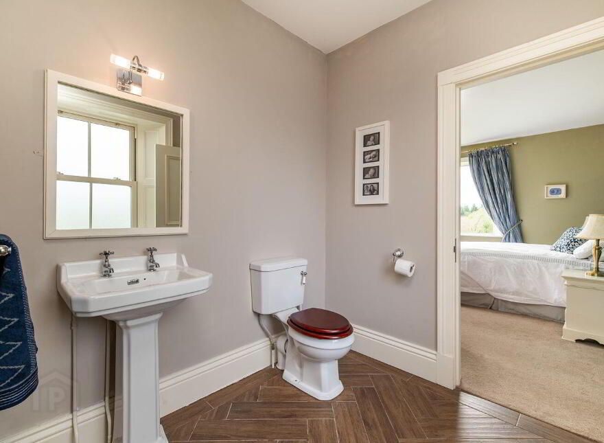 Gort Na Pise, Peafield, Pike Of Rush Hall, R32N9Y7