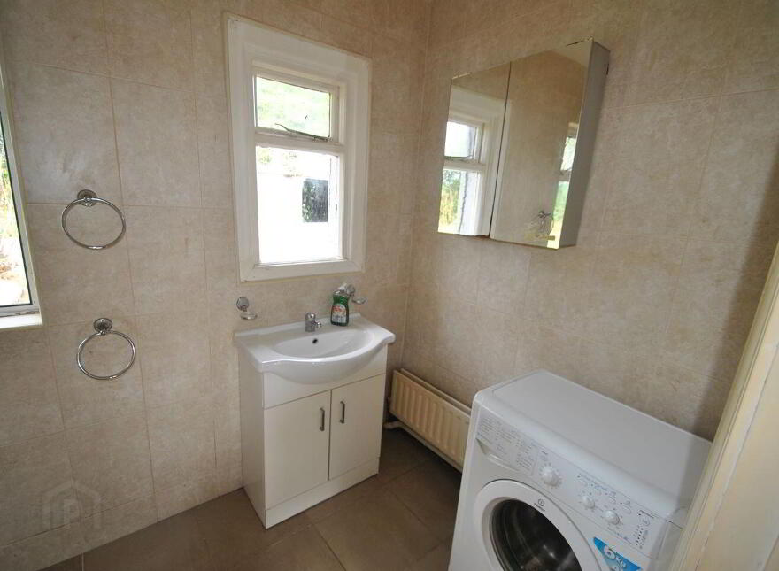 Mount Heaton, Shinrone, E53A978