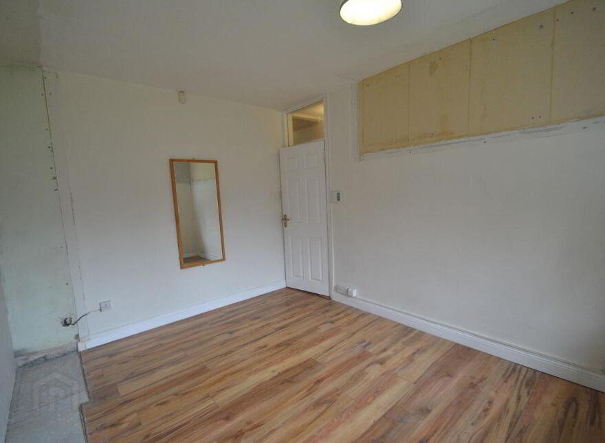 Seffin, Birr, R42CD42