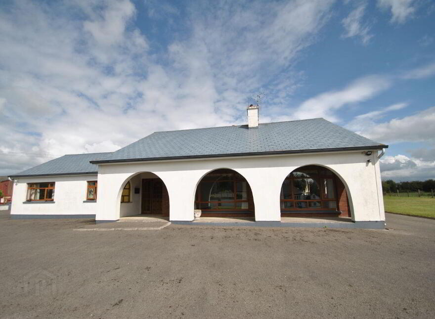 The Arches, Birr Road, Shinrone, Shinrone, R42DW66