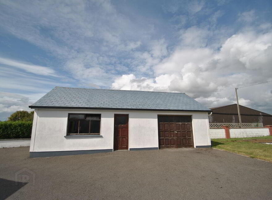The Arches, Birr Road, Shinrone, Shinrone, R42DW66