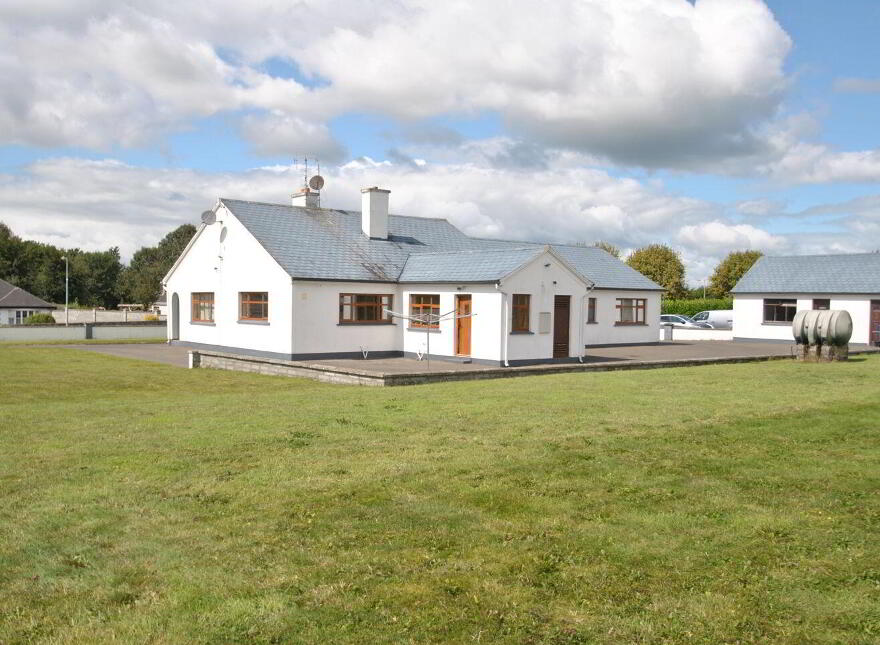The Arches, Birr Road, Shinrone, Shinrone, R42DW66