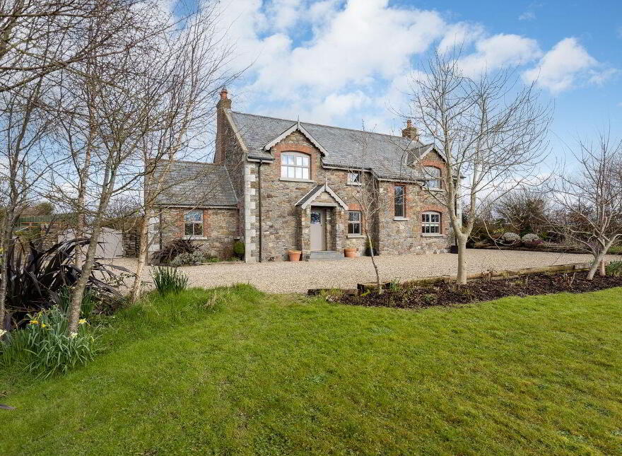 Templetown, Templetown, Y34Y236
