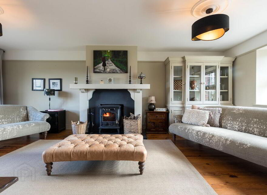 Templetown, Templetown, Y34Y236