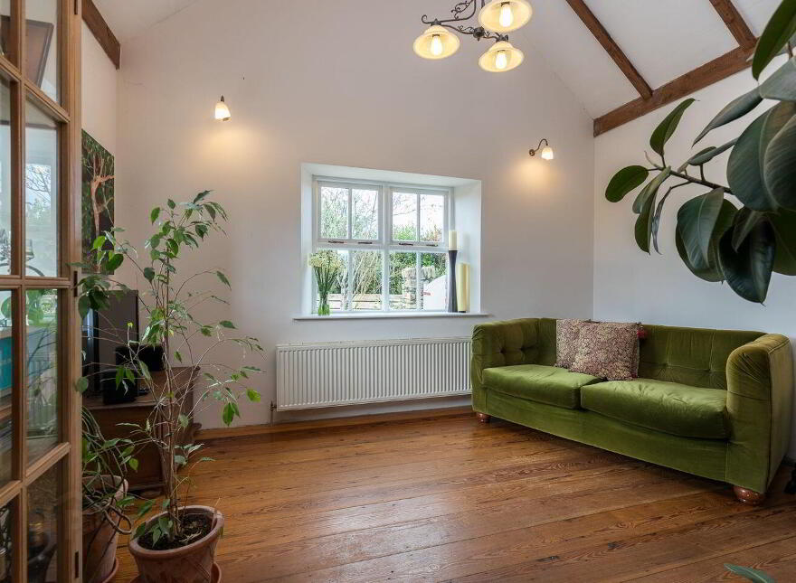 Templetown, Templetown, Y34Y236