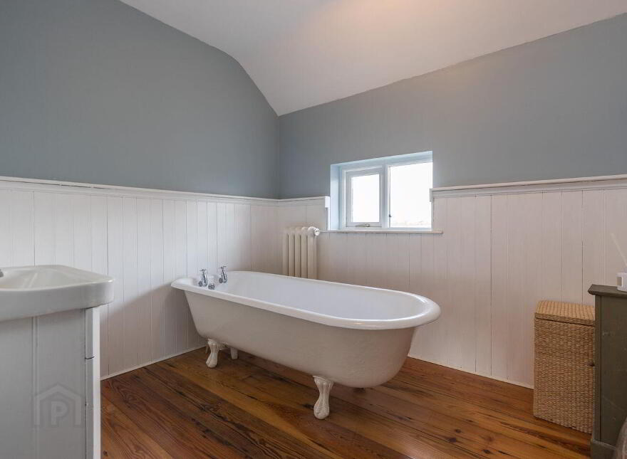 Templetown, Templetown, Y34Y236