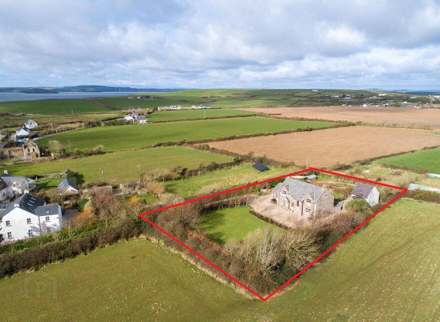 Templetown, Templetown, Y34Y236