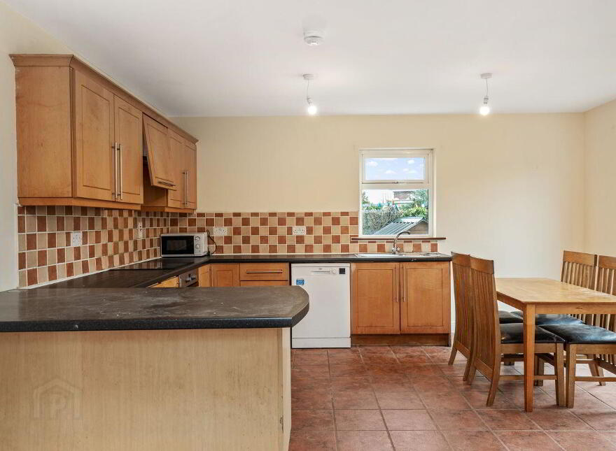 7 Barrett's Park, New Ross, Y34E261