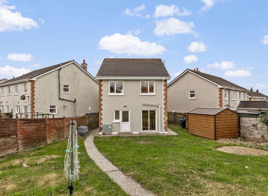 7 Barrett's Park, New Ross, Y34E261