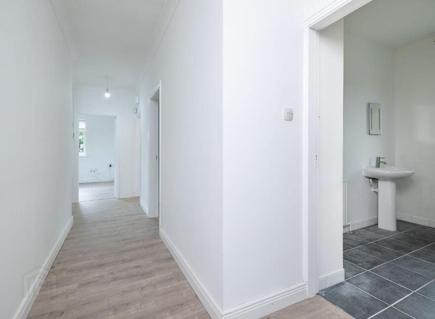 Rockwall, School House Road, Rosbercon, New Ross, Y34VY83