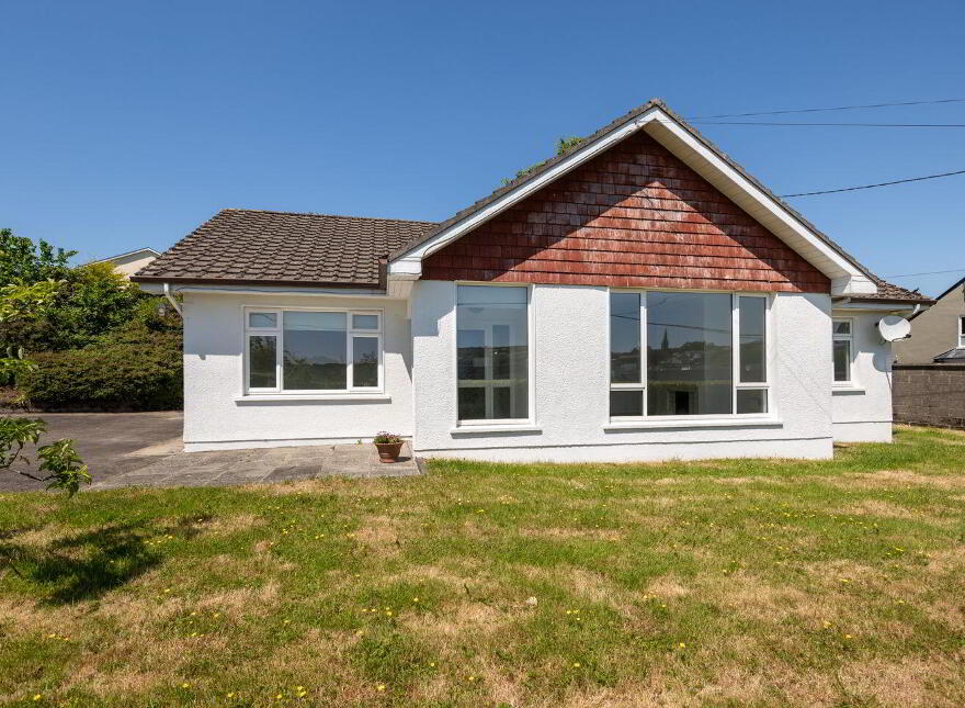 Rockwall, School House Road, Rosbercon, New Ross, Y34VY83