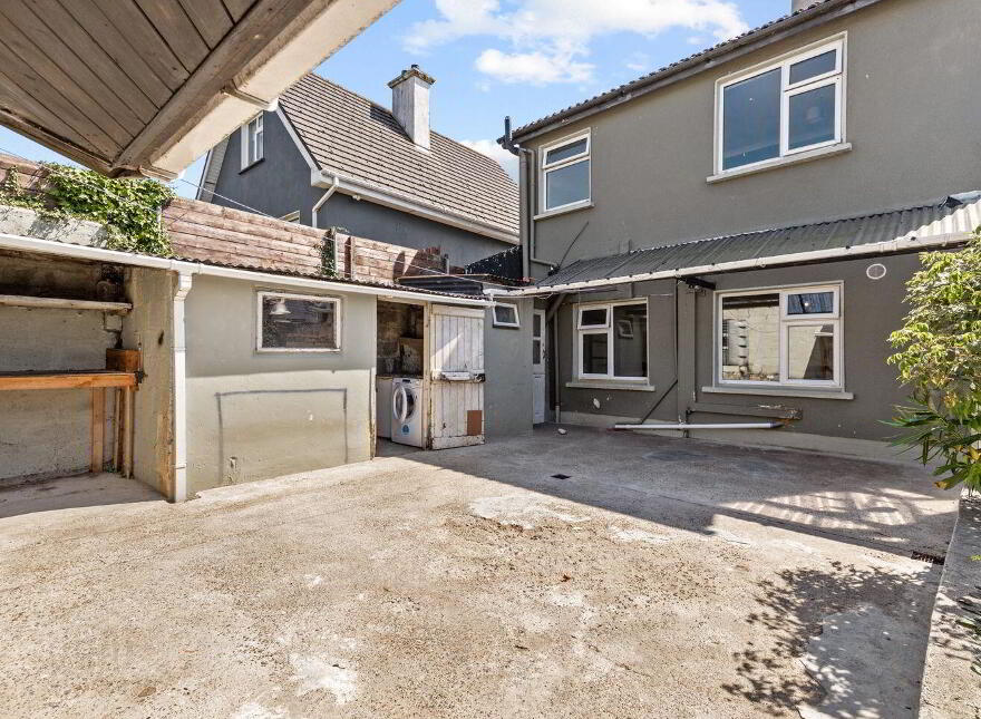 9A Wexford Street, New Ross, Y34XY02