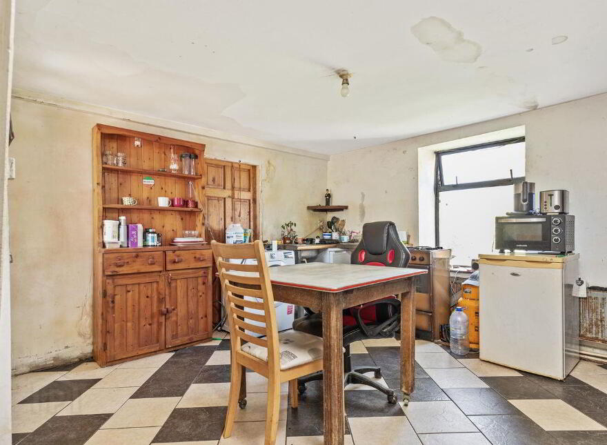 Coolroe, Ballycullane, Y34EW72