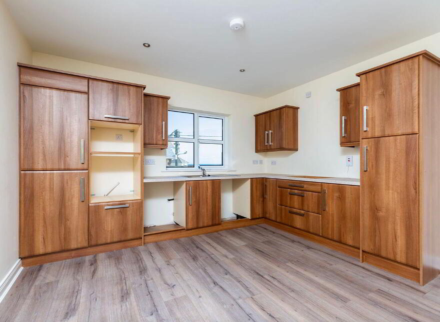 5 Strand Avenue, Rosslare Strand, Y35TH72