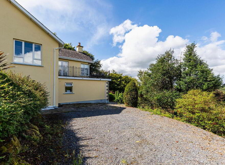 Hillside, Tinnacarrick, Newbawn, Y35P894