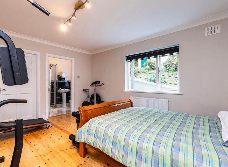 Hillside, Tinnacarrick, Newbawn, Y35P894