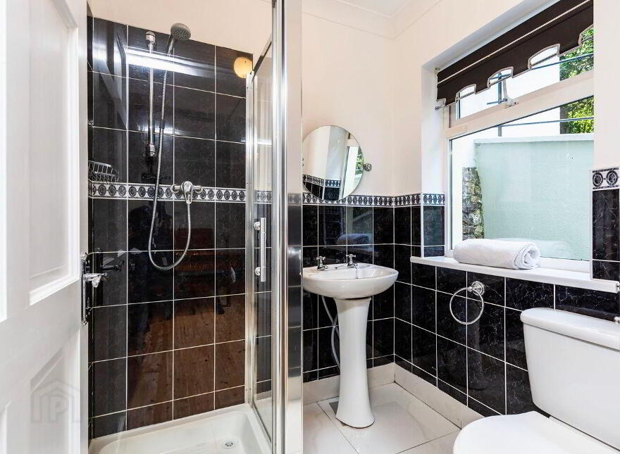Hillside, Tinnacarrick, Newbawn, Y35P894