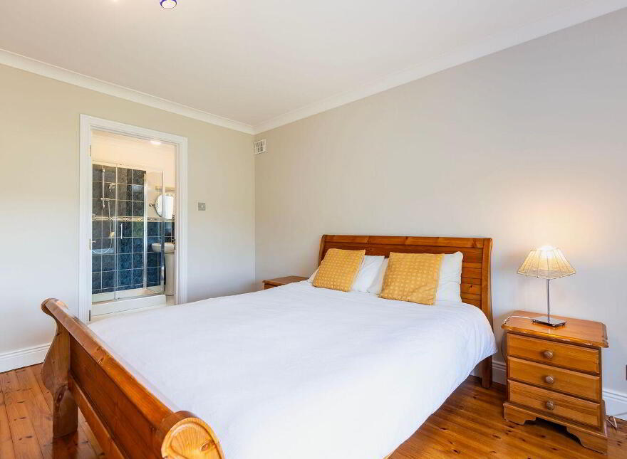Hillside, Tinnacarrick, Newbawn, Y35P894