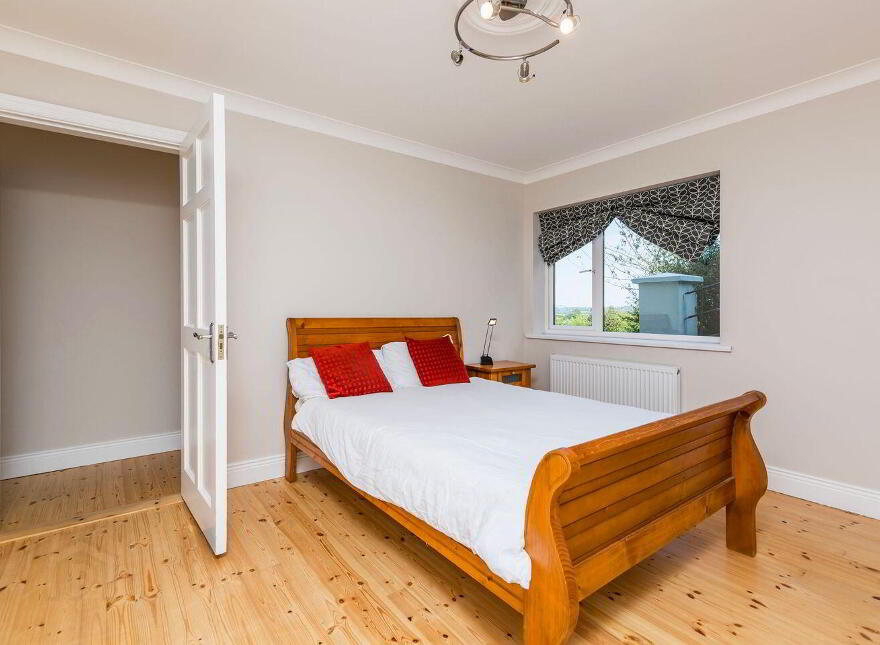 Hillside, Tinnacarrick, Newbawn, Y35P894