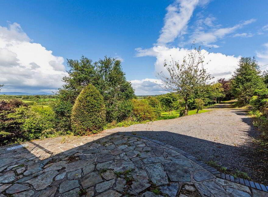 Hillside, Tinnacarrick, Newbawn, Y35P894