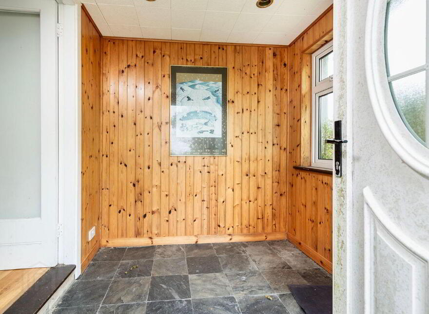 Pehuen, Shelmalier Commons, Barntown, Y35E1W1
