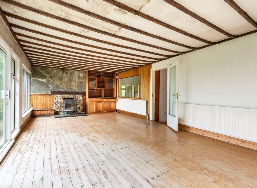 Pehuen, Shelmalier Commons, Barntown, Y35E1W1