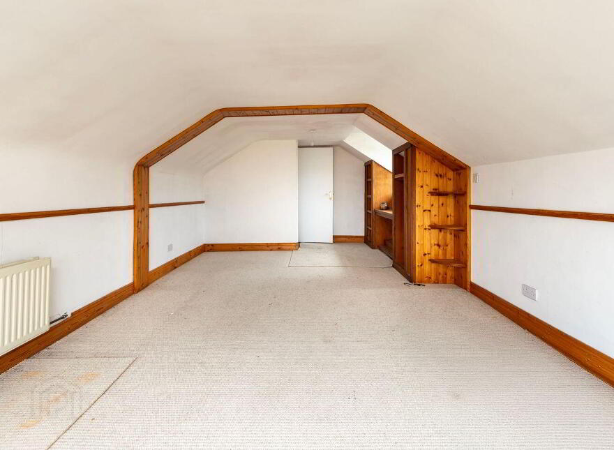 Pehuen, Shelmalier Commons, Barntown, Y35E1W1