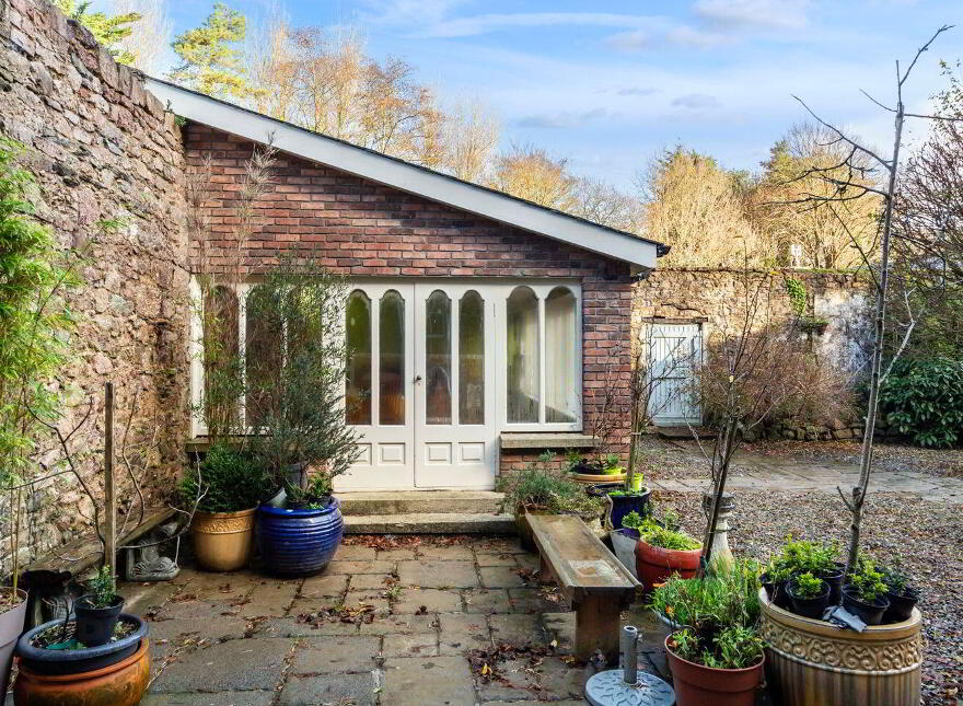 Saunderscourt House, Saunderscourt, Crossabeg, Y35AE04