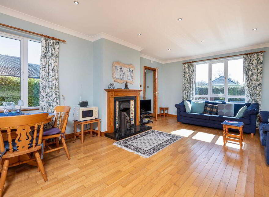 The Divot, Whitegables, Burrow, Burrow, Y35PY73