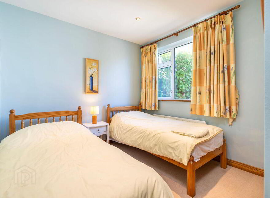 The Divot, Whitegables, Burrow, Burrow, Y35PY73