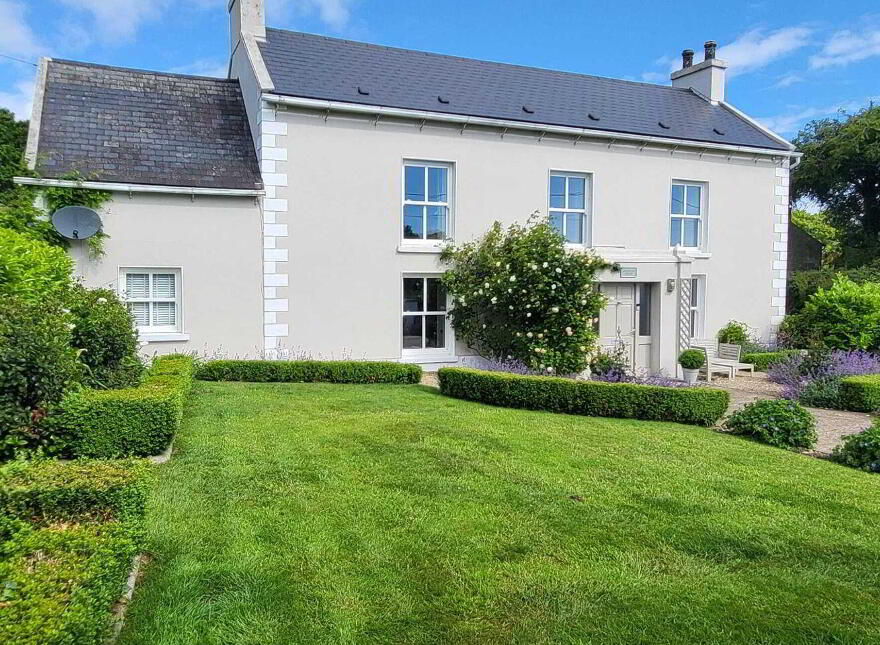 Earlswood House, Saltmills, Fethard-On-Sea, Y34T268