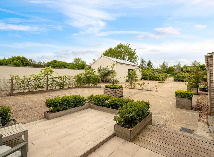 Earlswood House, Saltmills, Fethard-On-Sea, Y34T268