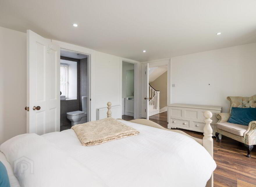 Earlswood House, Saltmills, Fethard-On-Sea, Y34T268